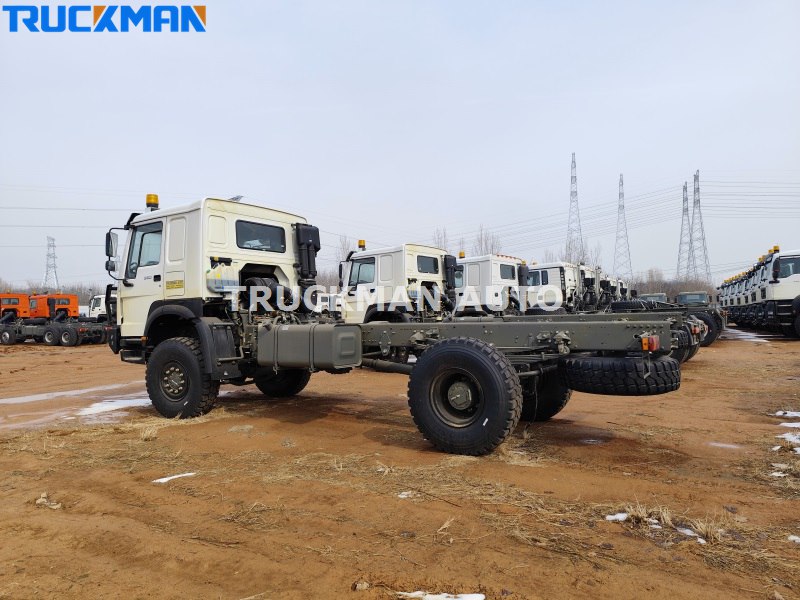 HOWO 4x4 cargo truck