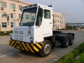 SINOTRUK HOVA 4x2 Port Terminal Tractor Truck