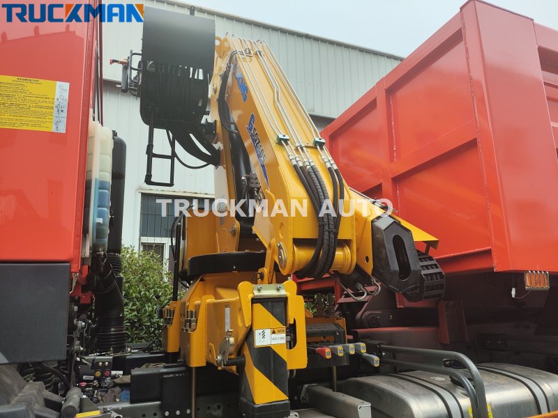 tipper truck with crane