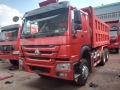 SINOTRUK HOWO 6x4 371HP Right Hand Drive Dump Truck